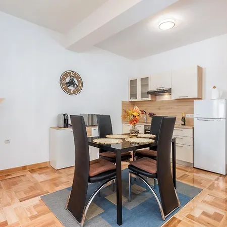 Apartment Mia *